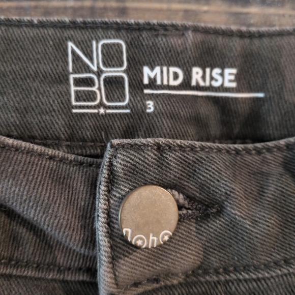 NoBo Camo Jean Shorts Mid Rise Size 3 Distressed - Picture 2 of 4